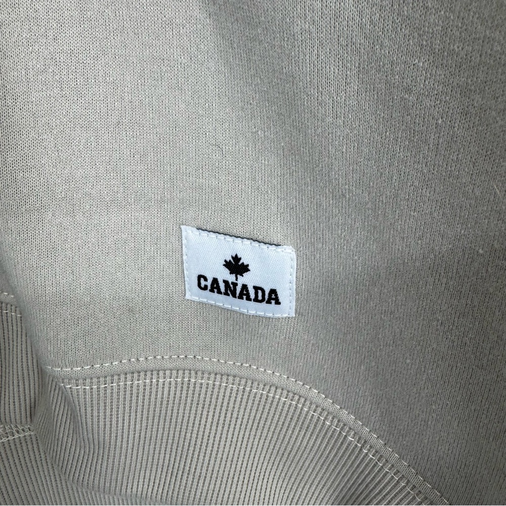 NWOT Men’s Canadian Vintage Clothing Co Size 2XL Cream Colored Quebec Sweatshirt - Picture 3 of 6
